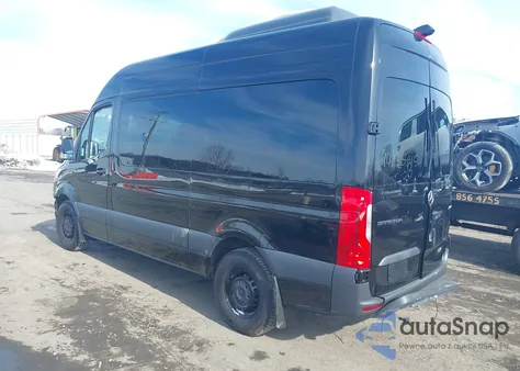 2025 Mercedes-Benz Sprinter 2500 Standard Roof 4-Cyl Diesel Ho z USA, uszkodzony, nr VIN W1Z4NFHY9SP822720